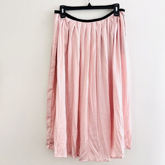 Philosophy Dresses & Skirts - ❤️4/$20❤️ Philosophy Light Pink Satin Pleated Super Soft Midi Skirt ~ Size 6